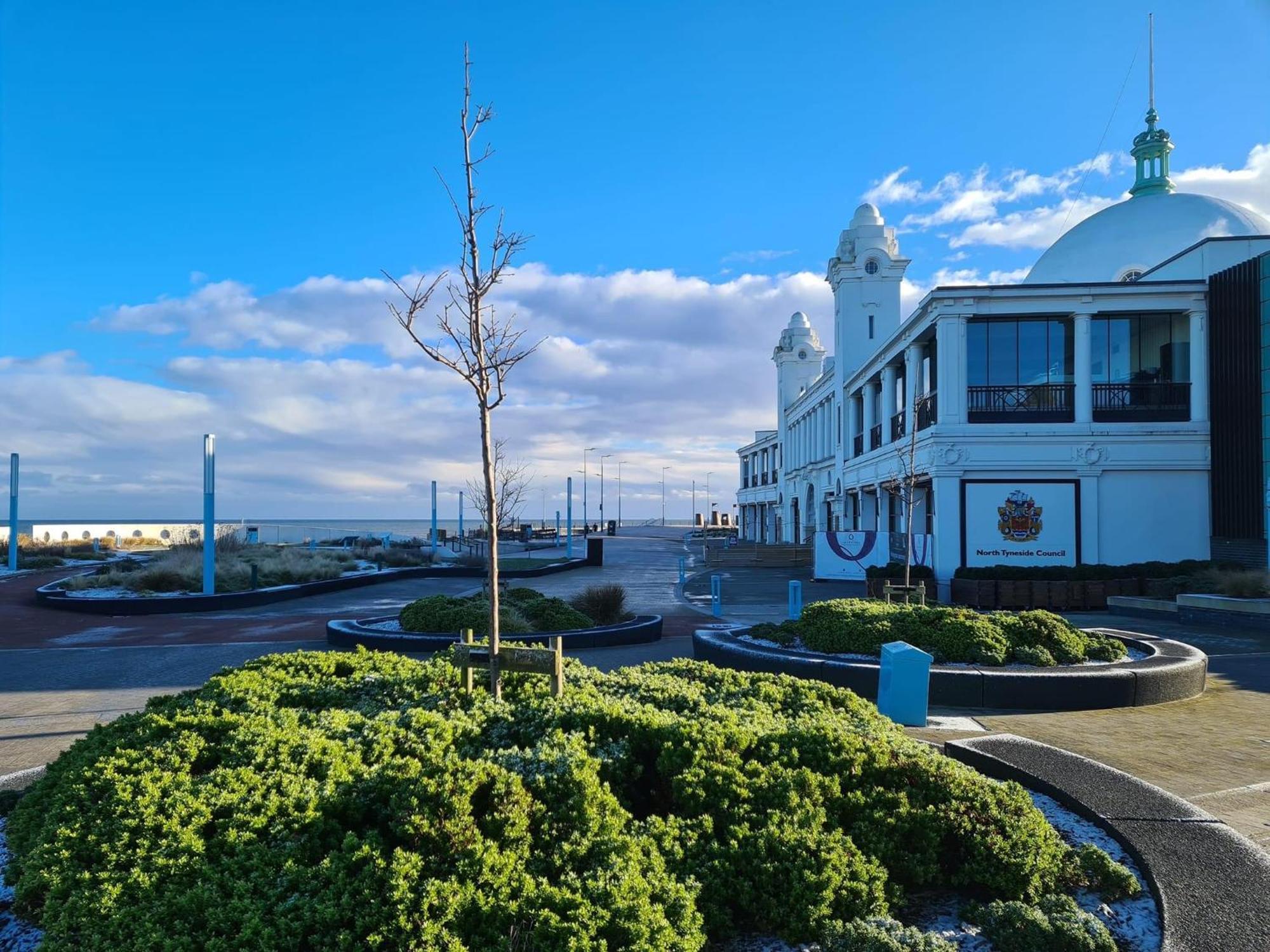 וויטלי ביי Rockcliffe Retreat, Stylish Coastal Apartment מראה חיצוני תמונה