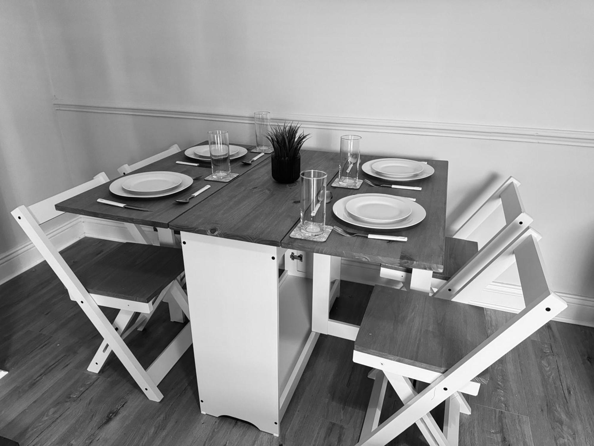 וויטלי ביי Rockcliffe Retreat, Stylish Coastal Apartment מראה חיצוני תמונה