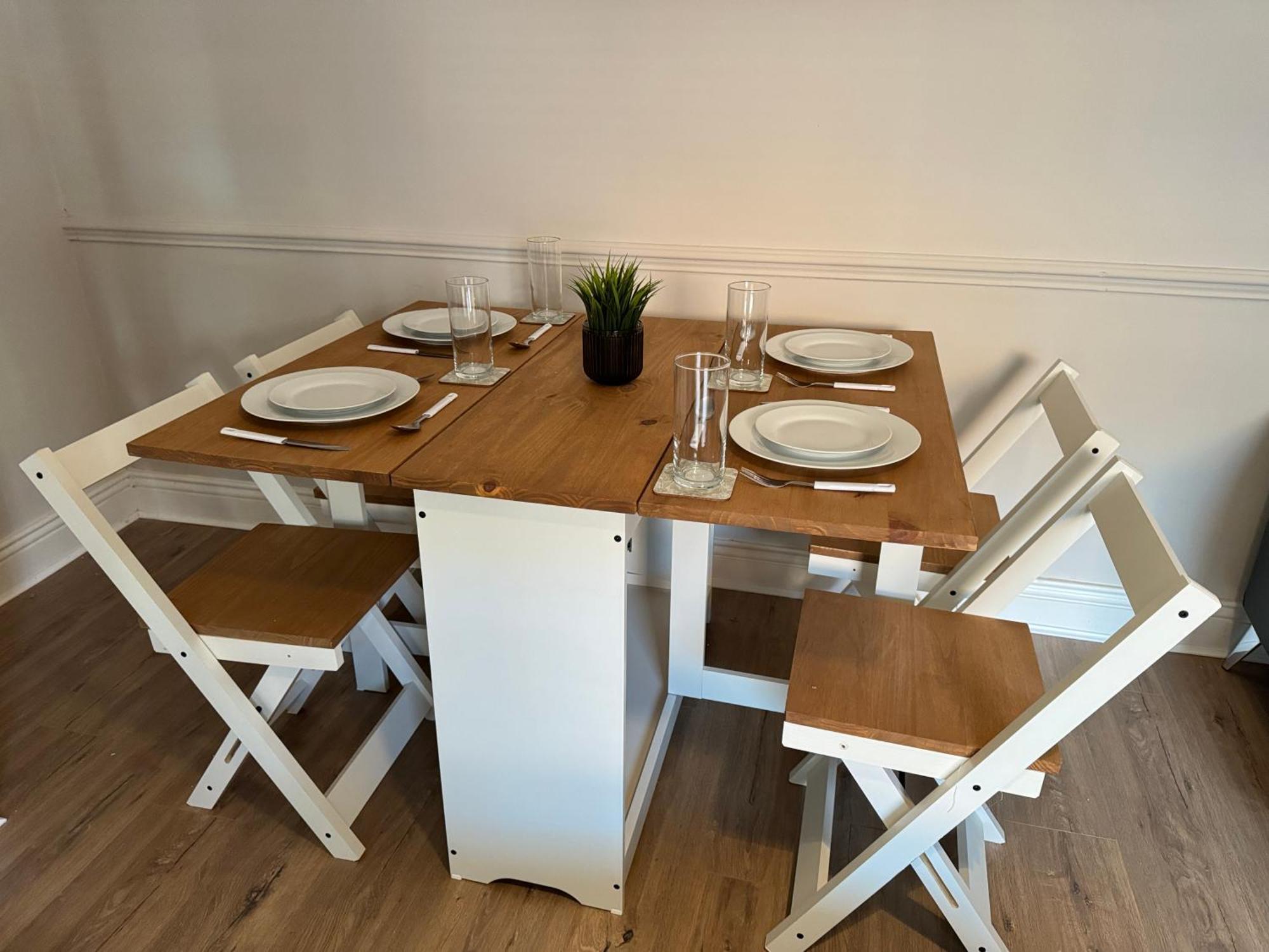וויטלי ביי Rockcliffe Retreat, Stylish Coastal Apartment מראה חיצוני תמונה